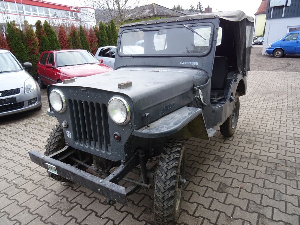 1x Geländewagen Jeep WILLYS  CJ3